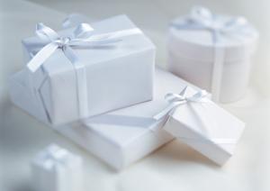 安カワでトレンディな洋服の通販サイト